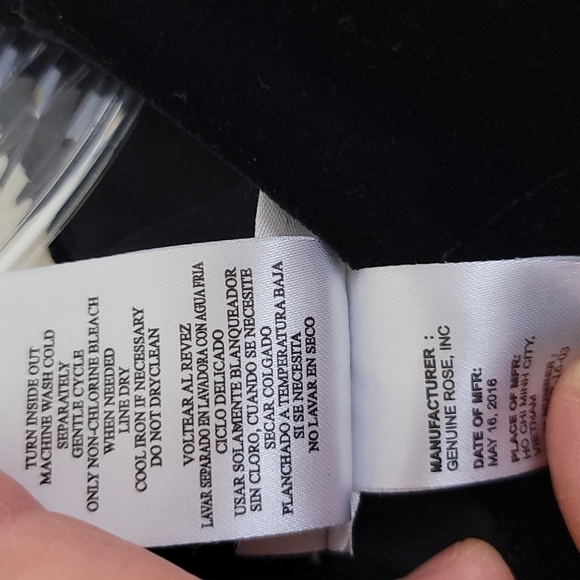 Jona Michelle Black, White & Red Formal Dress 2T - Picture 11 of 11